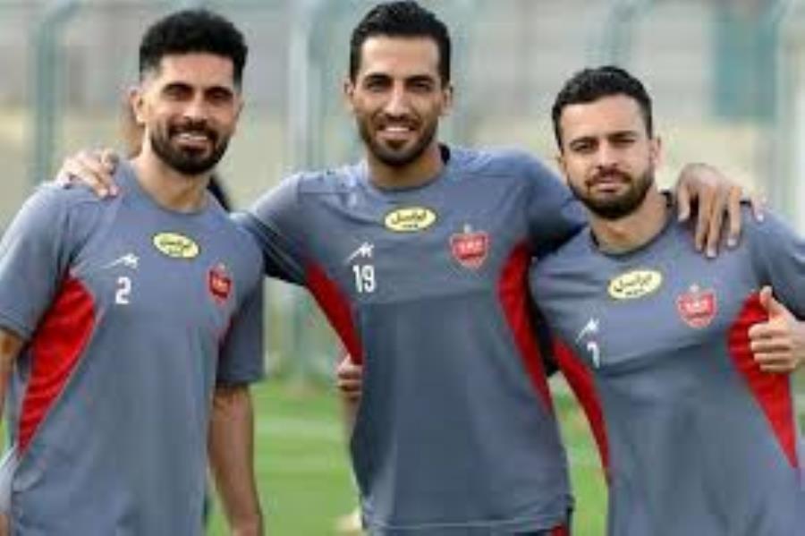خروج ۴ بازیکن از لیست پرسپولیس مقابل فجر